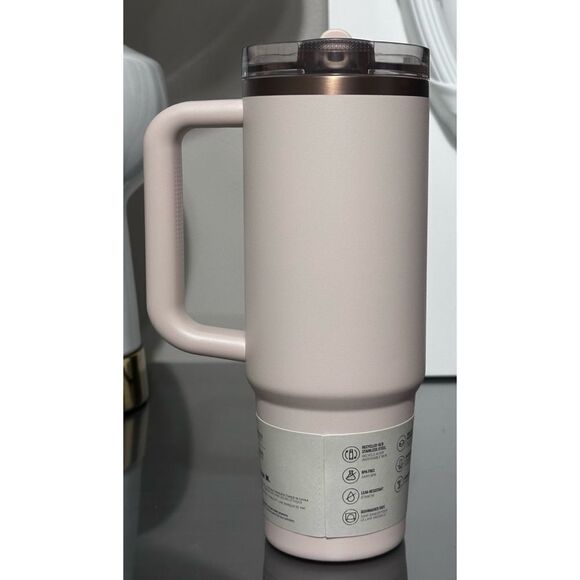 STANLEY QUENCHER PROTOUR FLIP STRAW TUMBLER | 30‎ OZ, GILDED SUGAR - Picture 2 of 4